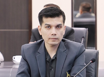 The administrators of the Faculty of
Management Sciences participated in a
meeting to drive the KR PRO-English
Ecosystem Model Champion project, aiming
to enhance the English-language
communication environment.